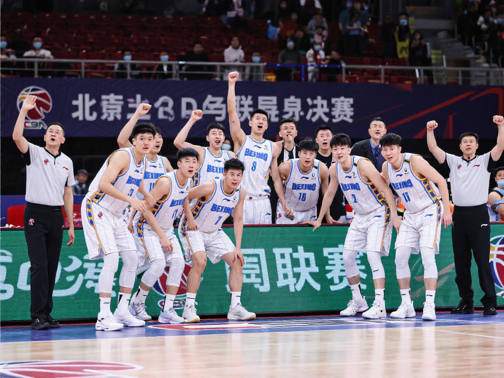 老将谢幕的 老将谢幕的